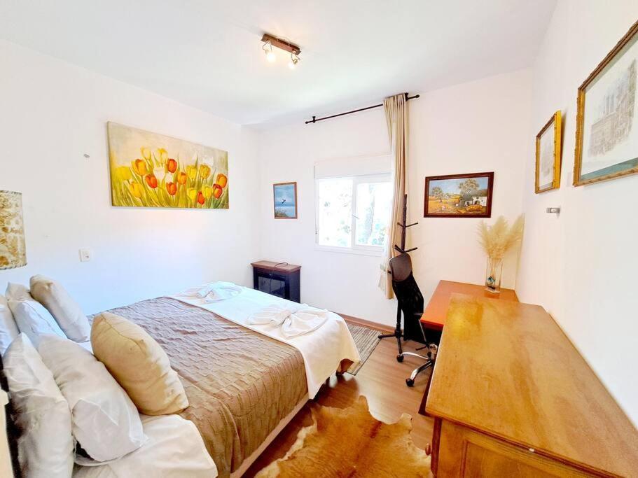 Apto Varanda Com Lareira Apartamento Campos do Jordão