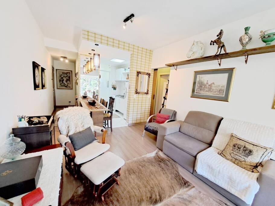 Apartamento Apto Varanda Com Lareira Campos do Jordão